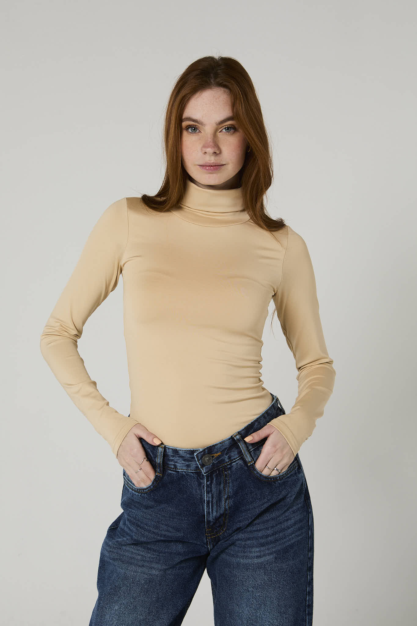 HIGH NECK LONG SLEEVE