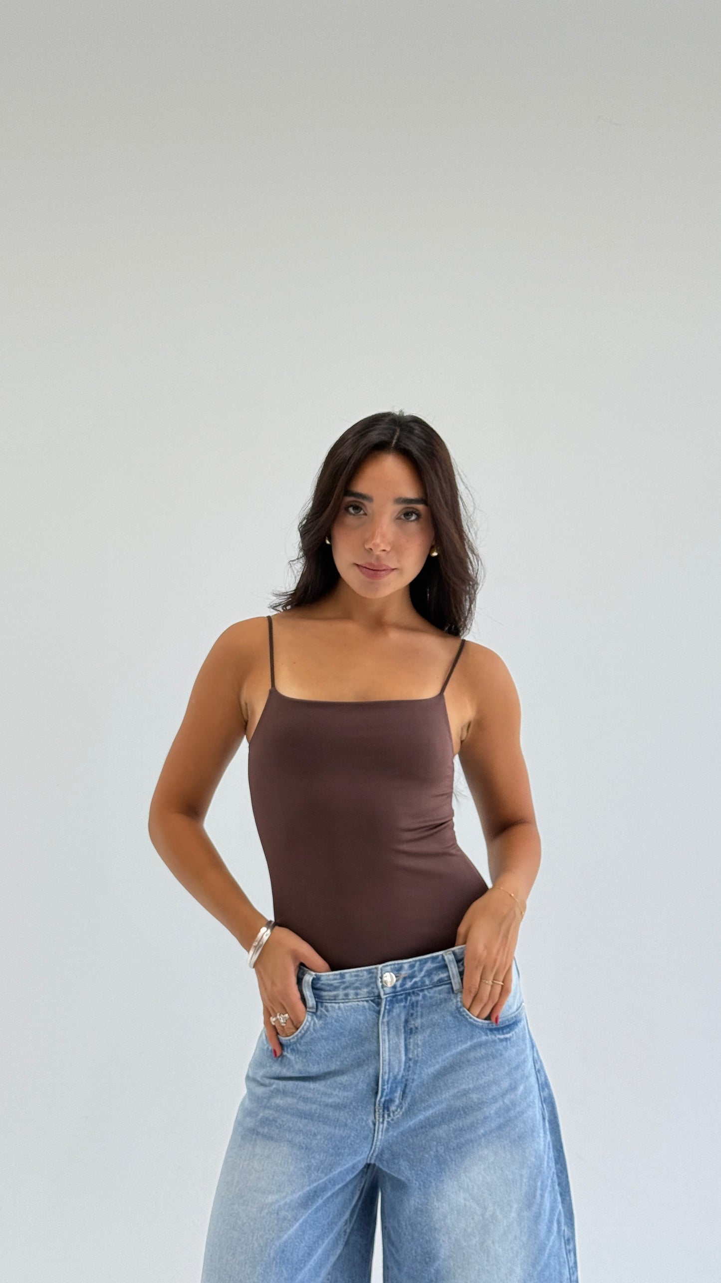 STRAP TOP