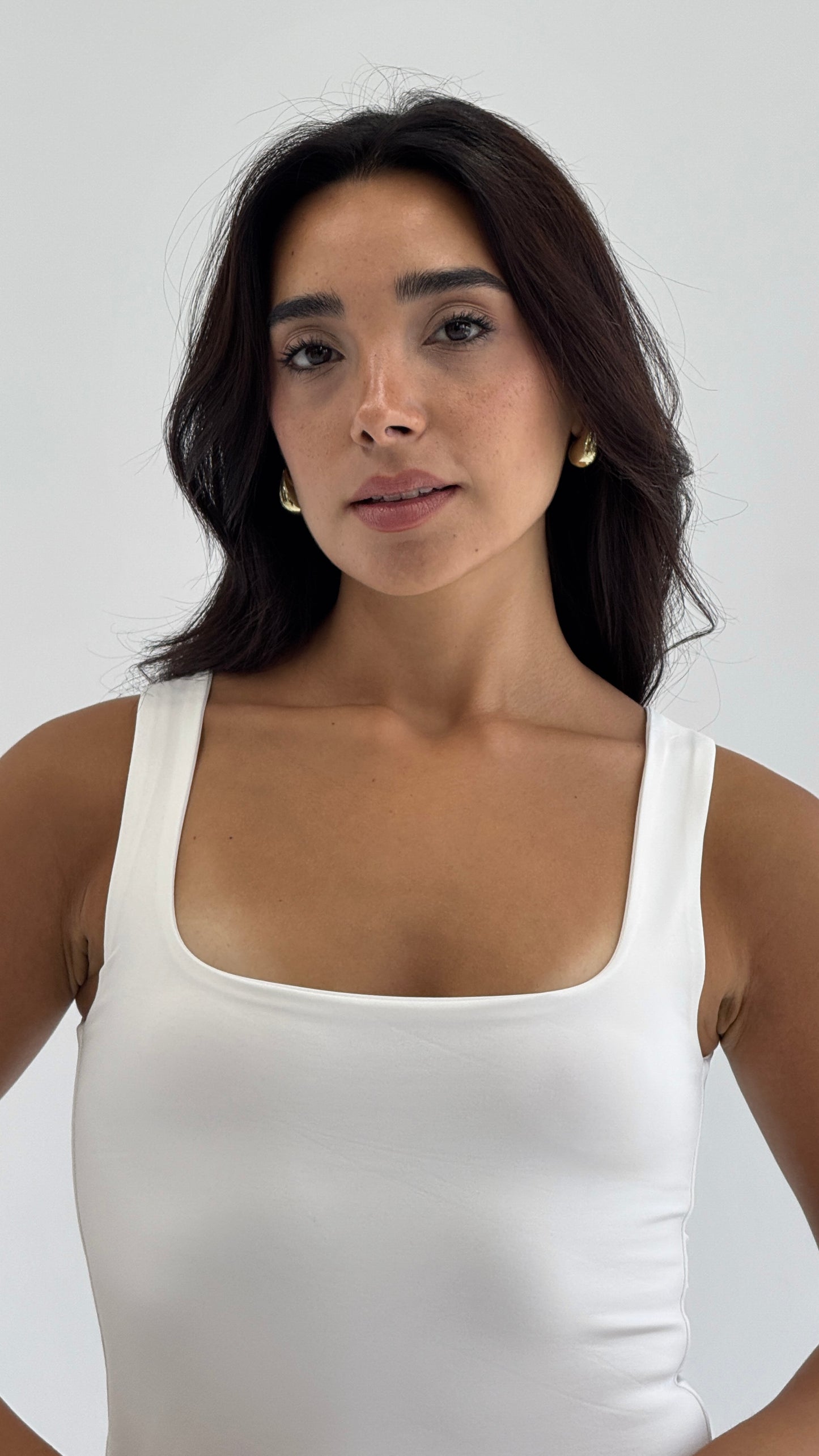 SKIN TANK TOP