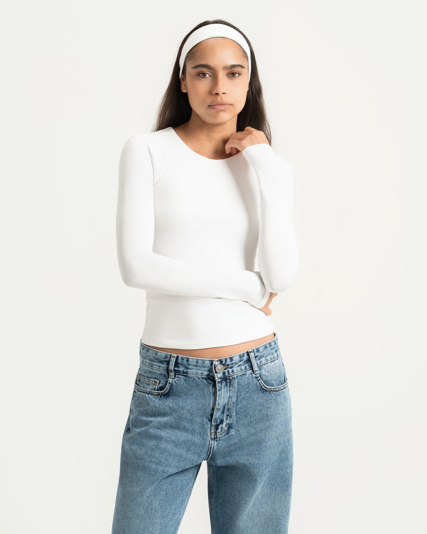 ROUND NECK LONG SLEEVE