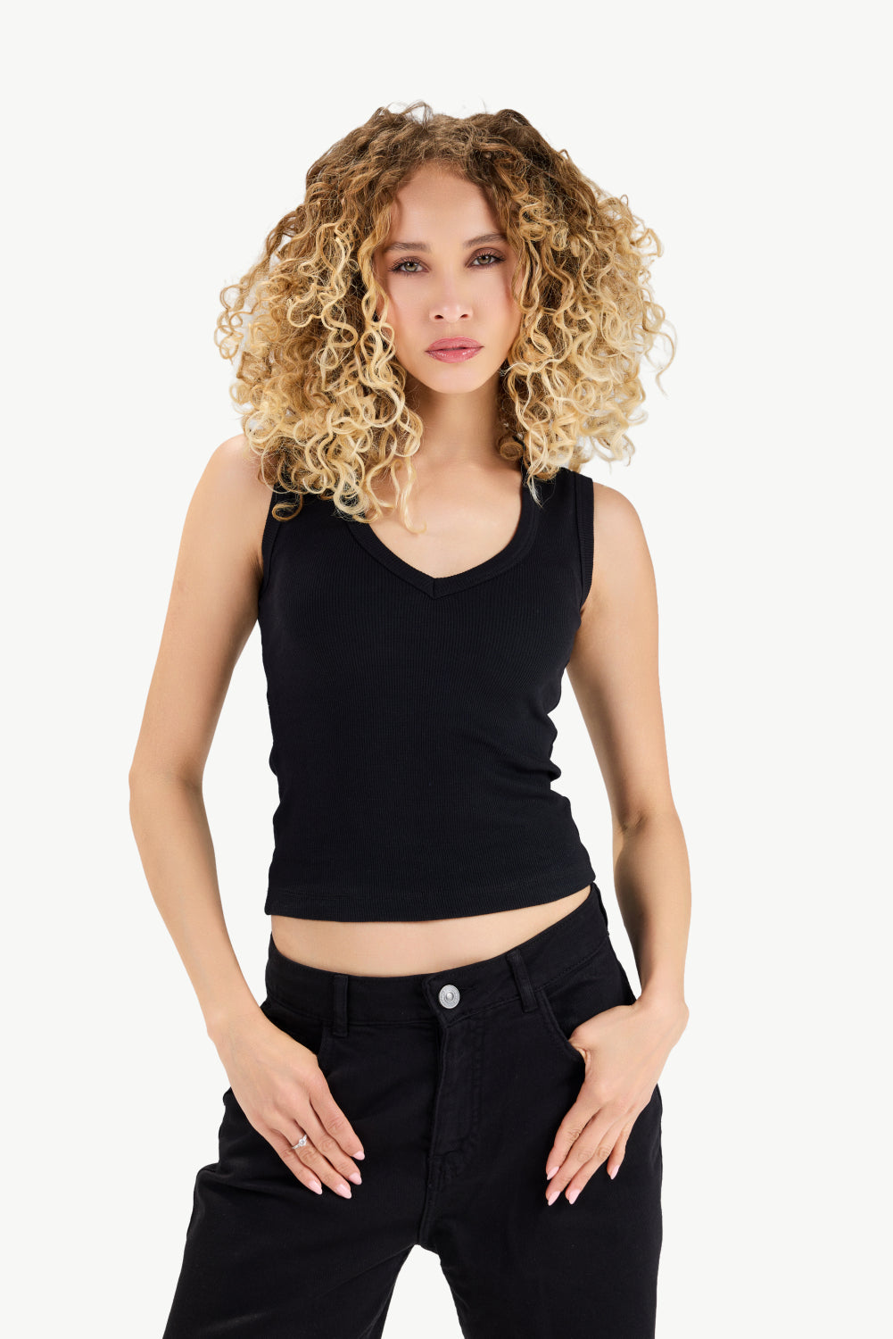 V-NECK RIBBED